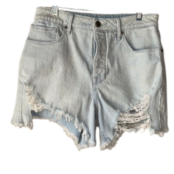 Good American shorts Jean denim light wash button fly 4 or size 27 like new - Picture 1 of 6